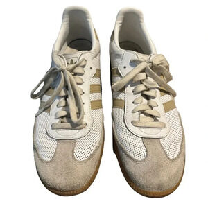 Preloved Mens Samba OG in Beige. 11.5 US. 11 UK. 46 FR.